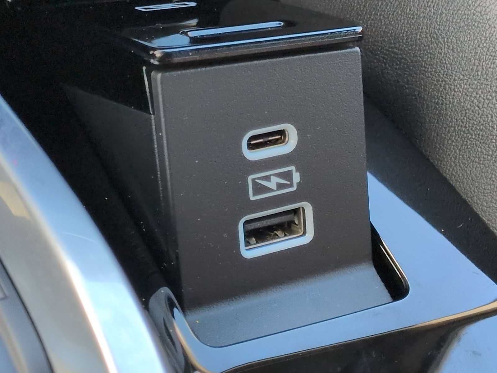 Thumbnail: 2024 Acura MDX - 33