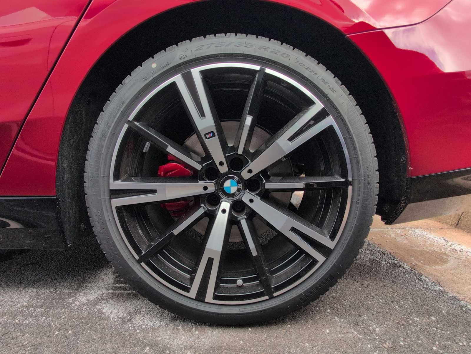 Thumbnail: 2026 BMW 5 Series - 14