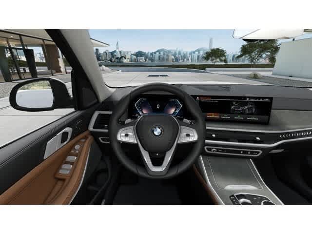 Thumbnail: 2026 BMW X7 - 13