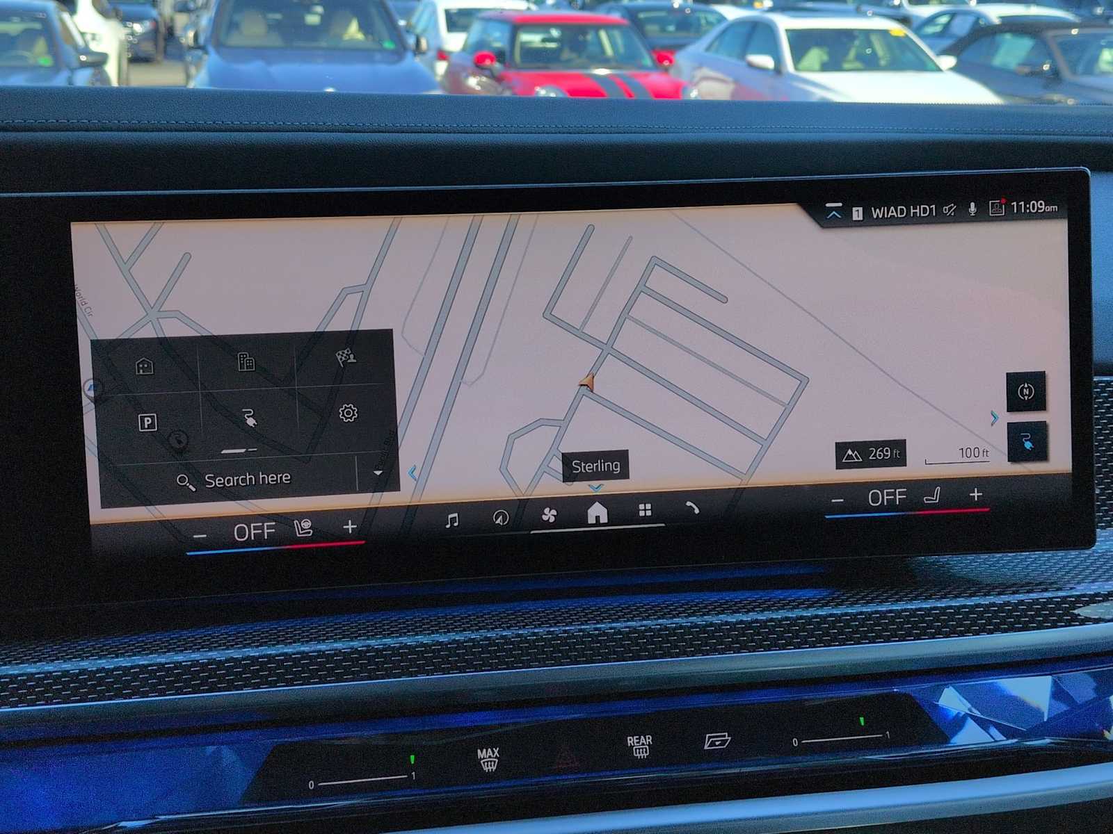 Thumbnail: 2023 BMW i7 - 30