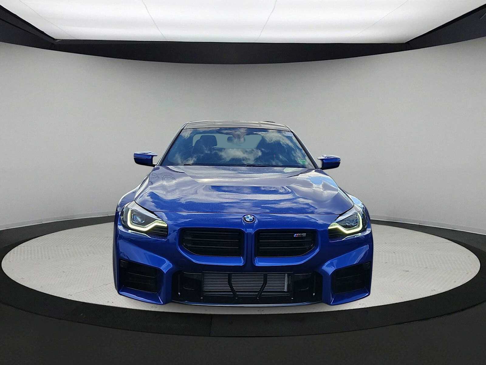 Thumbnail: 2026 BMW M2 - 3
