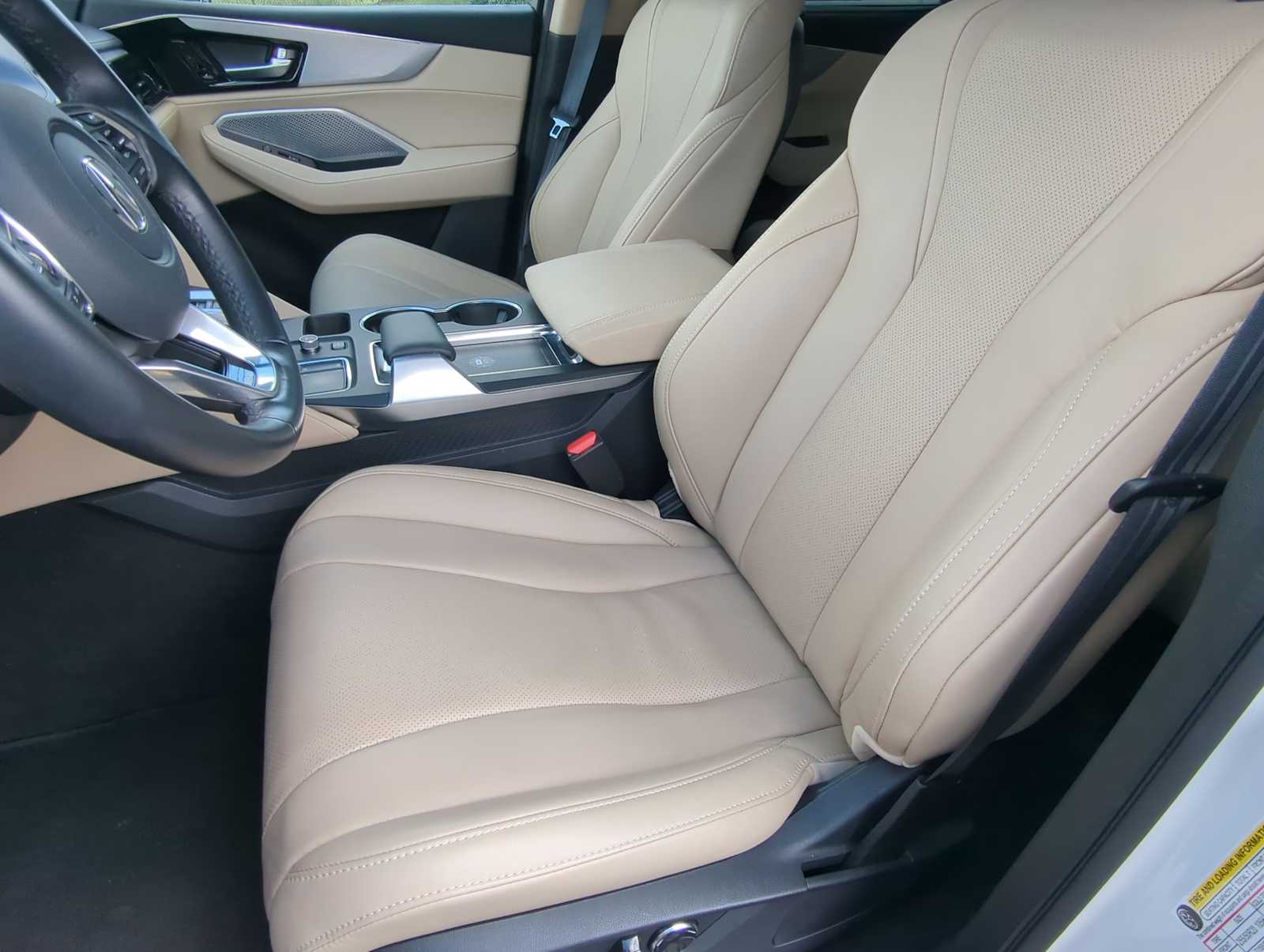 Thumbnail: 2023 Acura MDX - 16