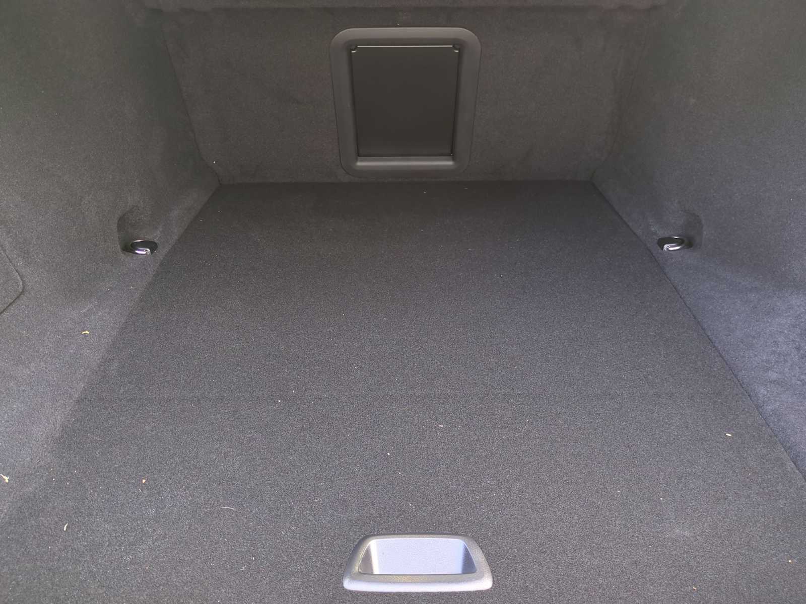 Thumbnail: 2024 BMW i7 - 35