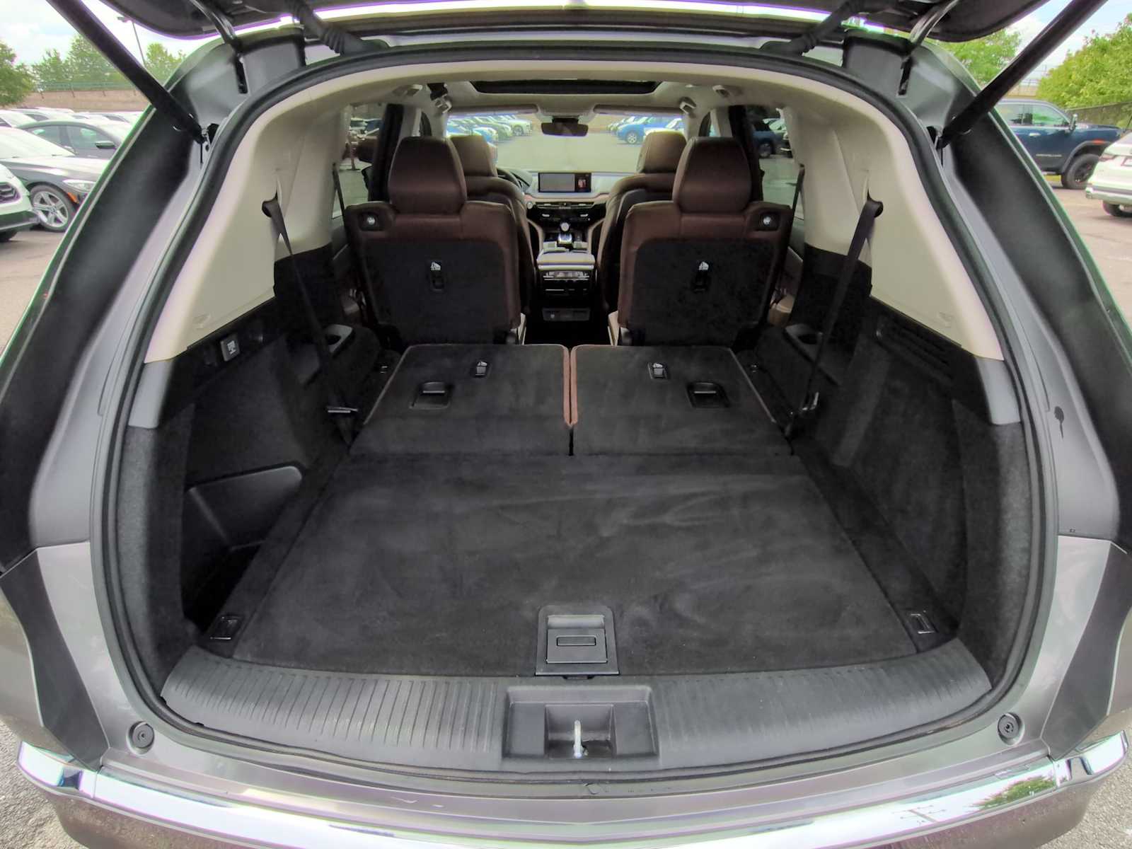 Thumbnail: 2023 Acura MDX - 34