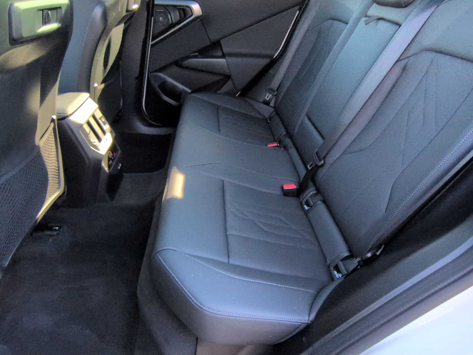 Thumbnail: 2025 BMW X3 - 21