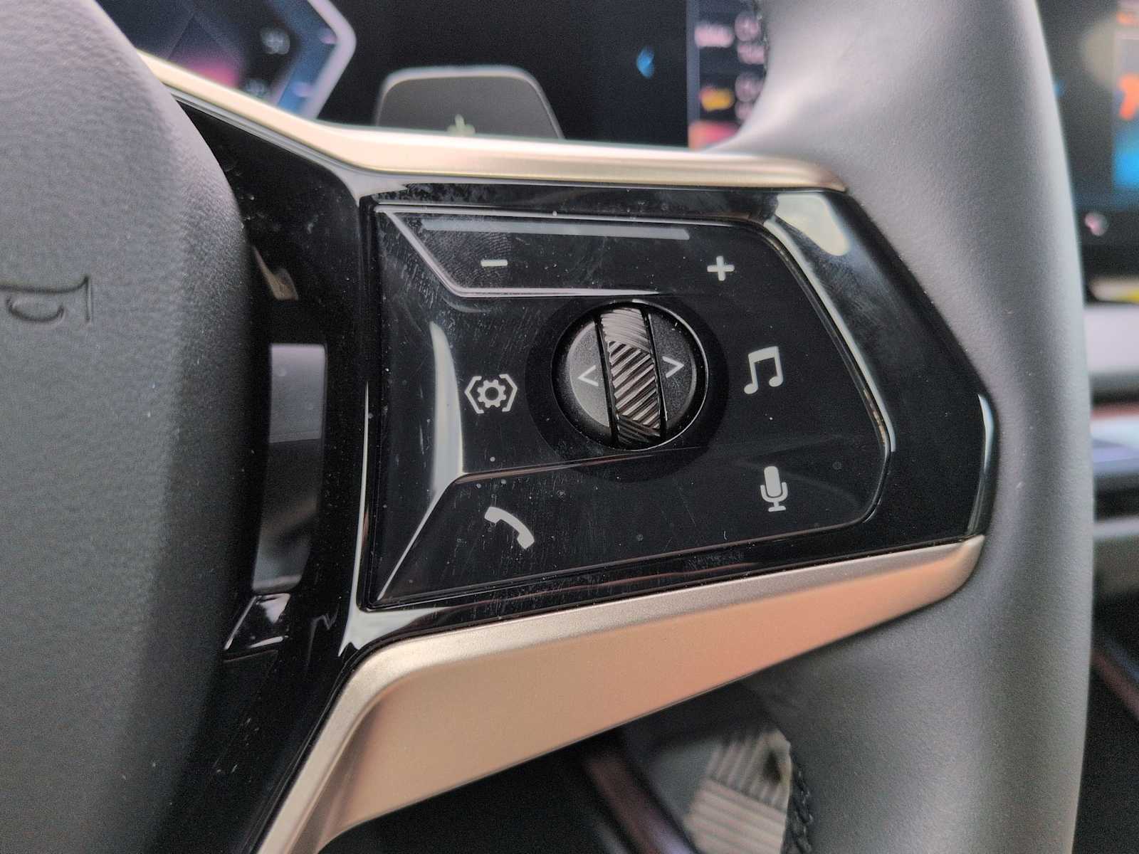 Thumbnail: 2025 BMW X3 - 27