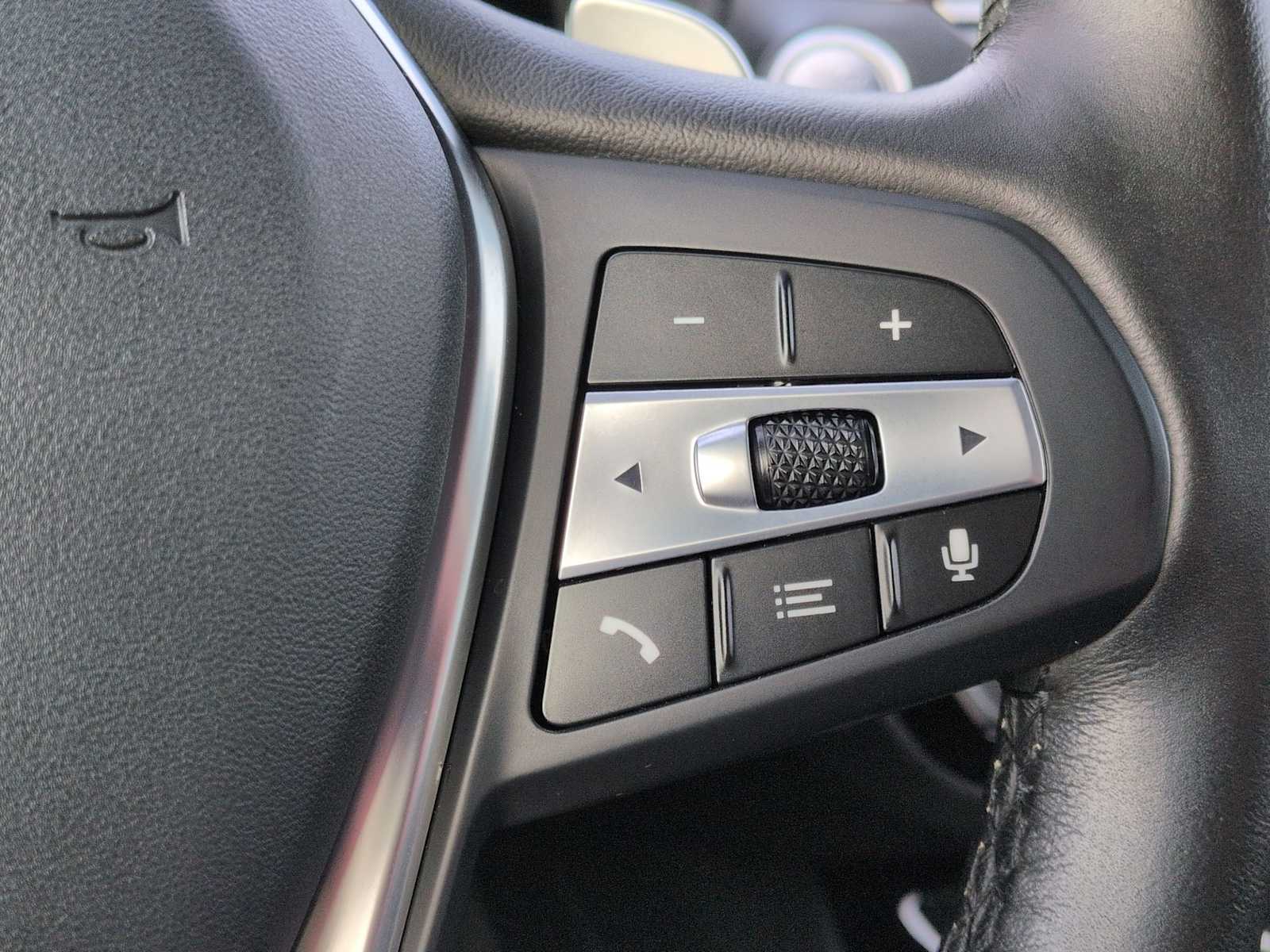 Thumbnail: 2020 BMW X3 - 27