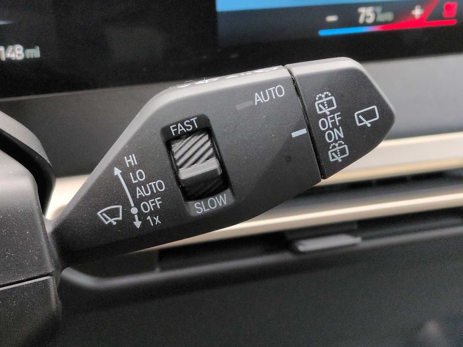 Thumbnail: 2023 BMW iX - 24