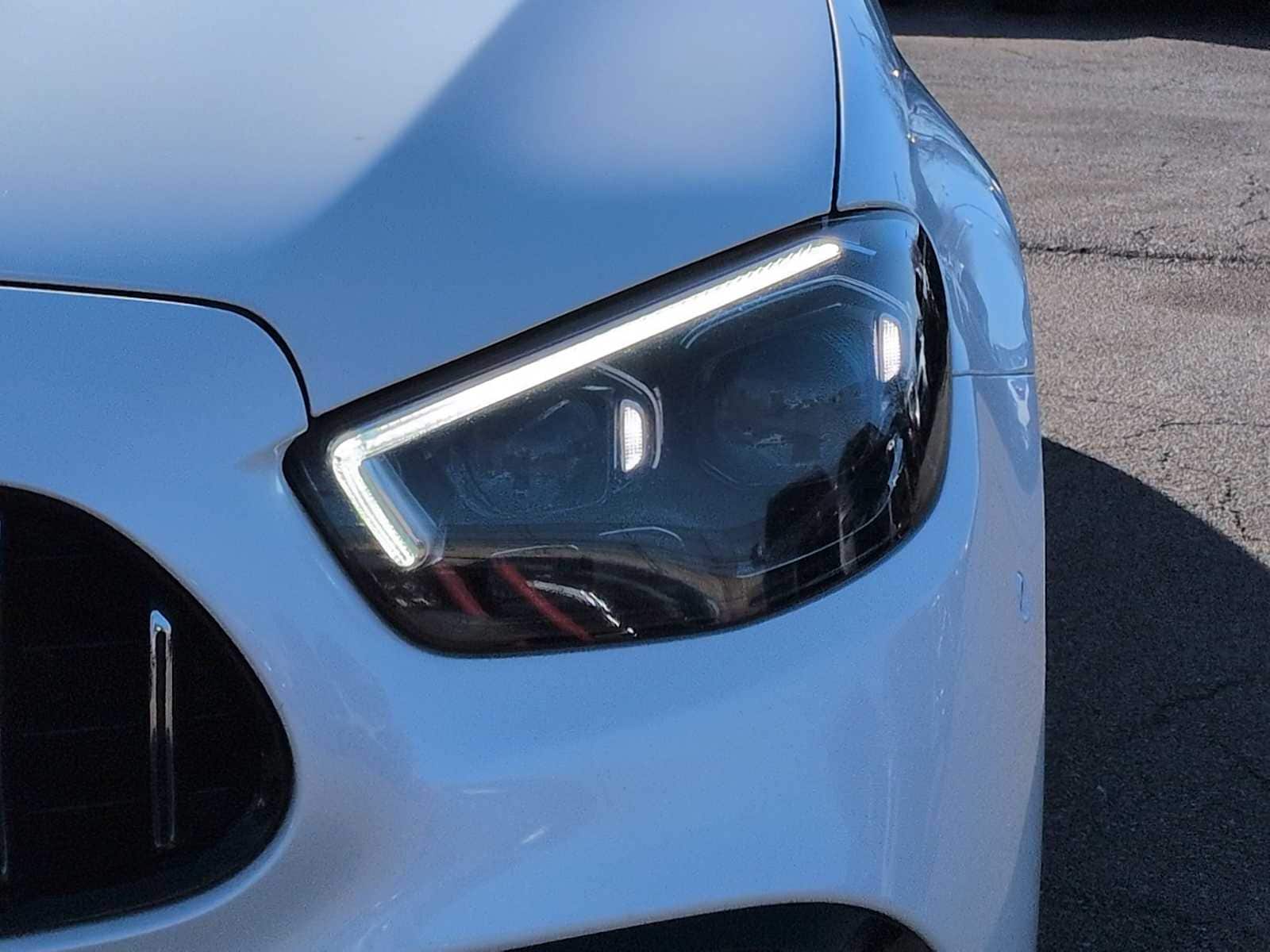 Thumbnail: 2022 Mercedes-Benz E-Class - 11