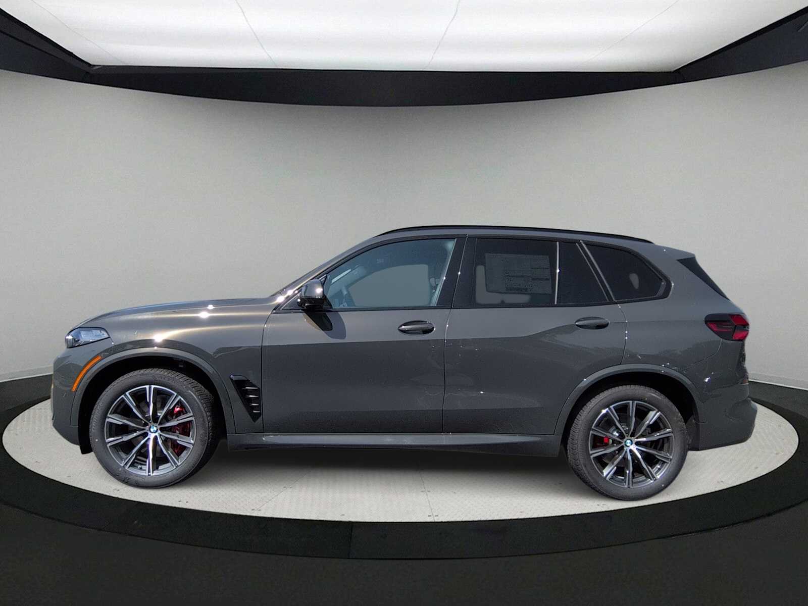 Thumbnail: 2026 BMW X5 - 5