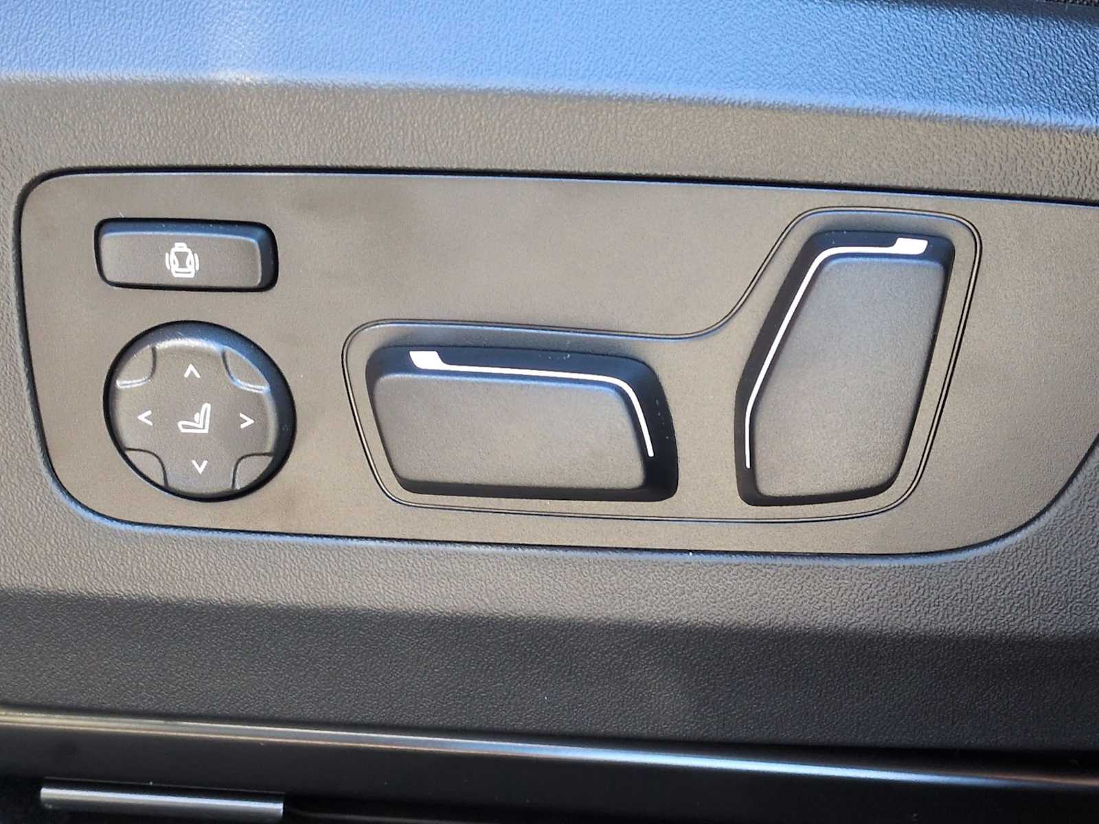 Thumbnail: 2026 BMW X3 - 18