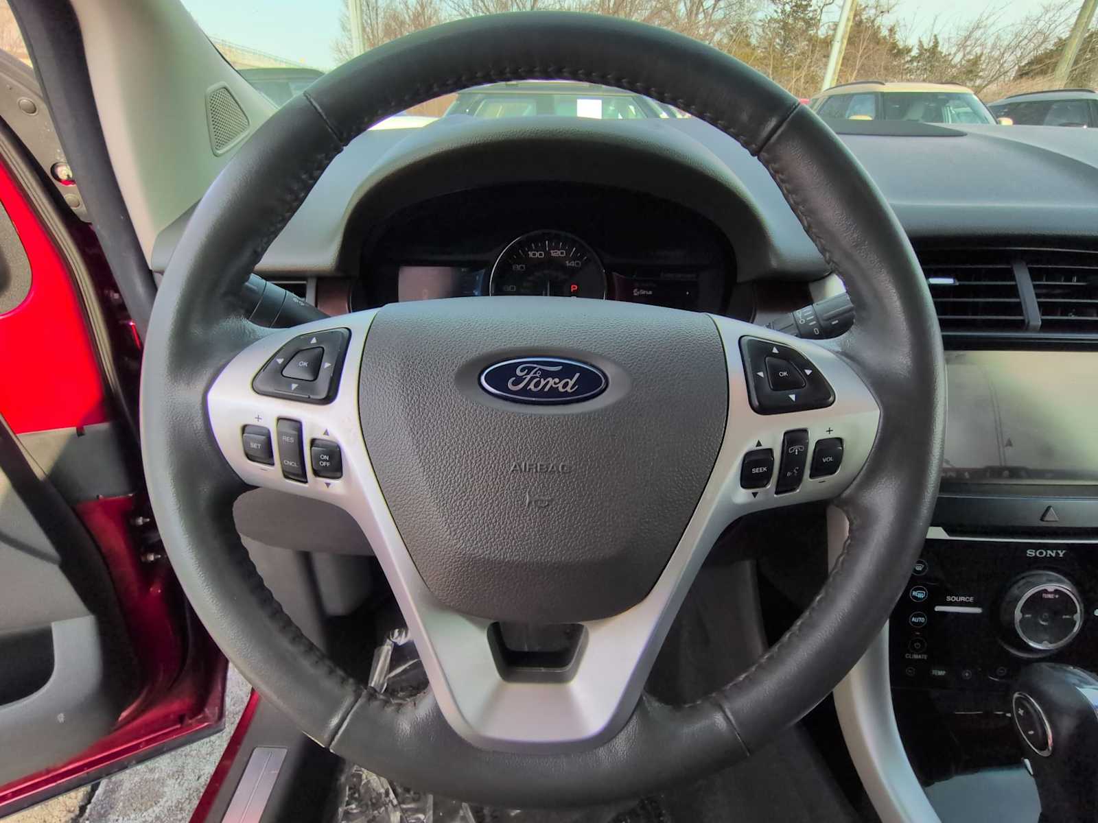 Thumbnail: 2013 Ford Edge - 23