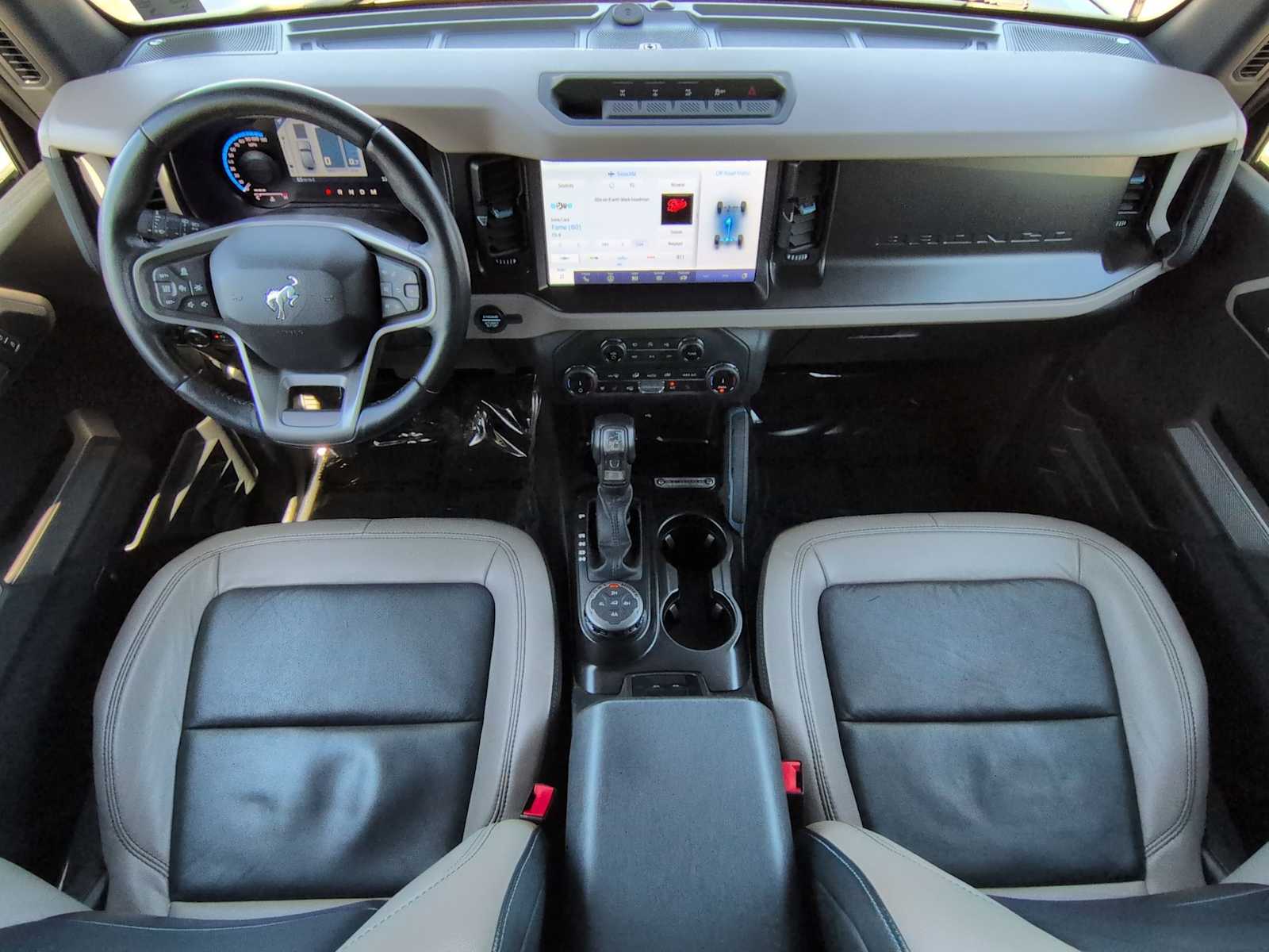 Thumbnail: 2022 Ford Bronco - 16