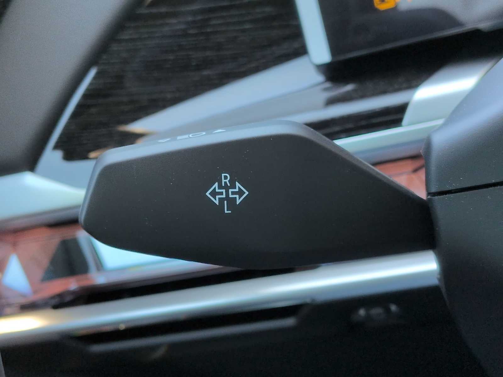 Thumbnail: 2026 BMW i7 - 29