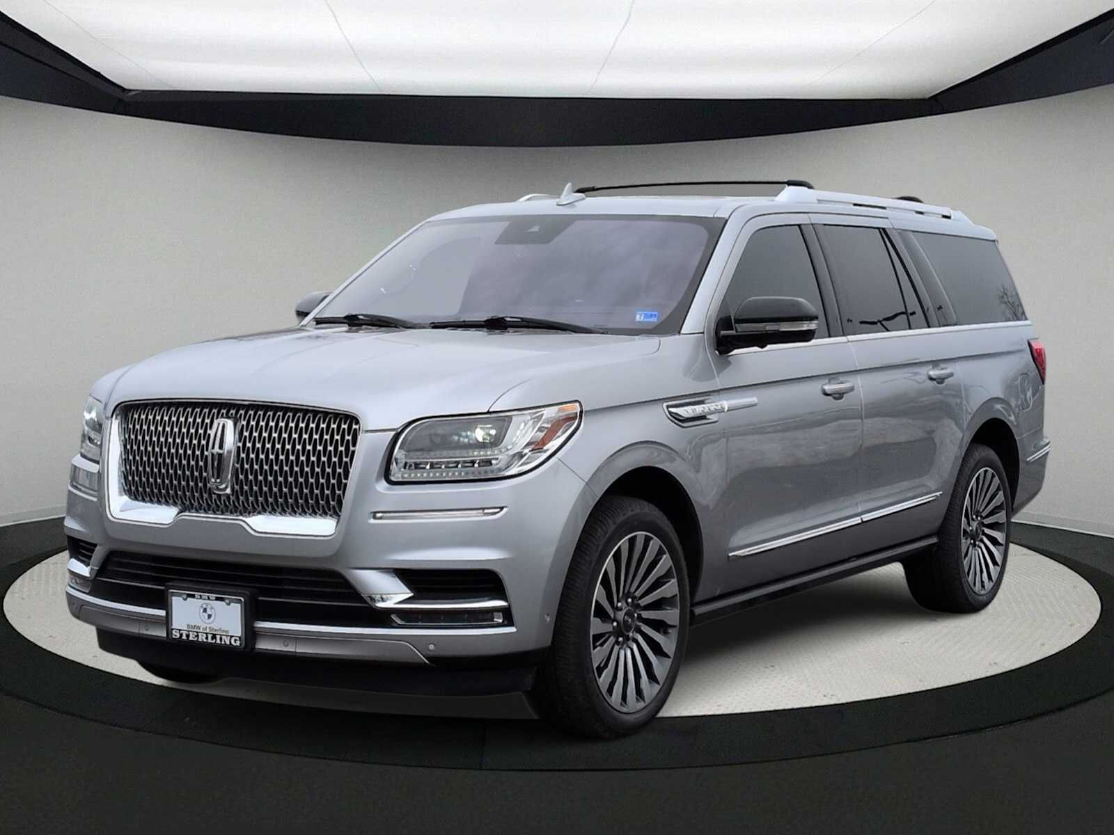 Thumbnail: 2020 Lincoln Navigator L - 4