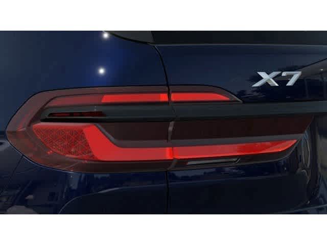 Thumbnail: 2026 BMW X7 - 8