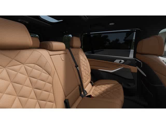 Thumbnail: 2026 BMW X7 - 12
