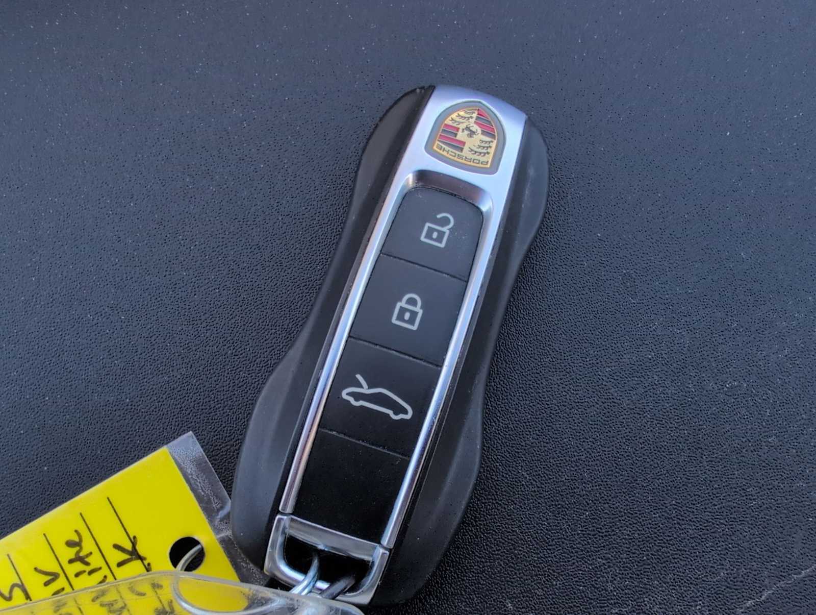 Thumbnail: 2020 Porsche 911 - 30