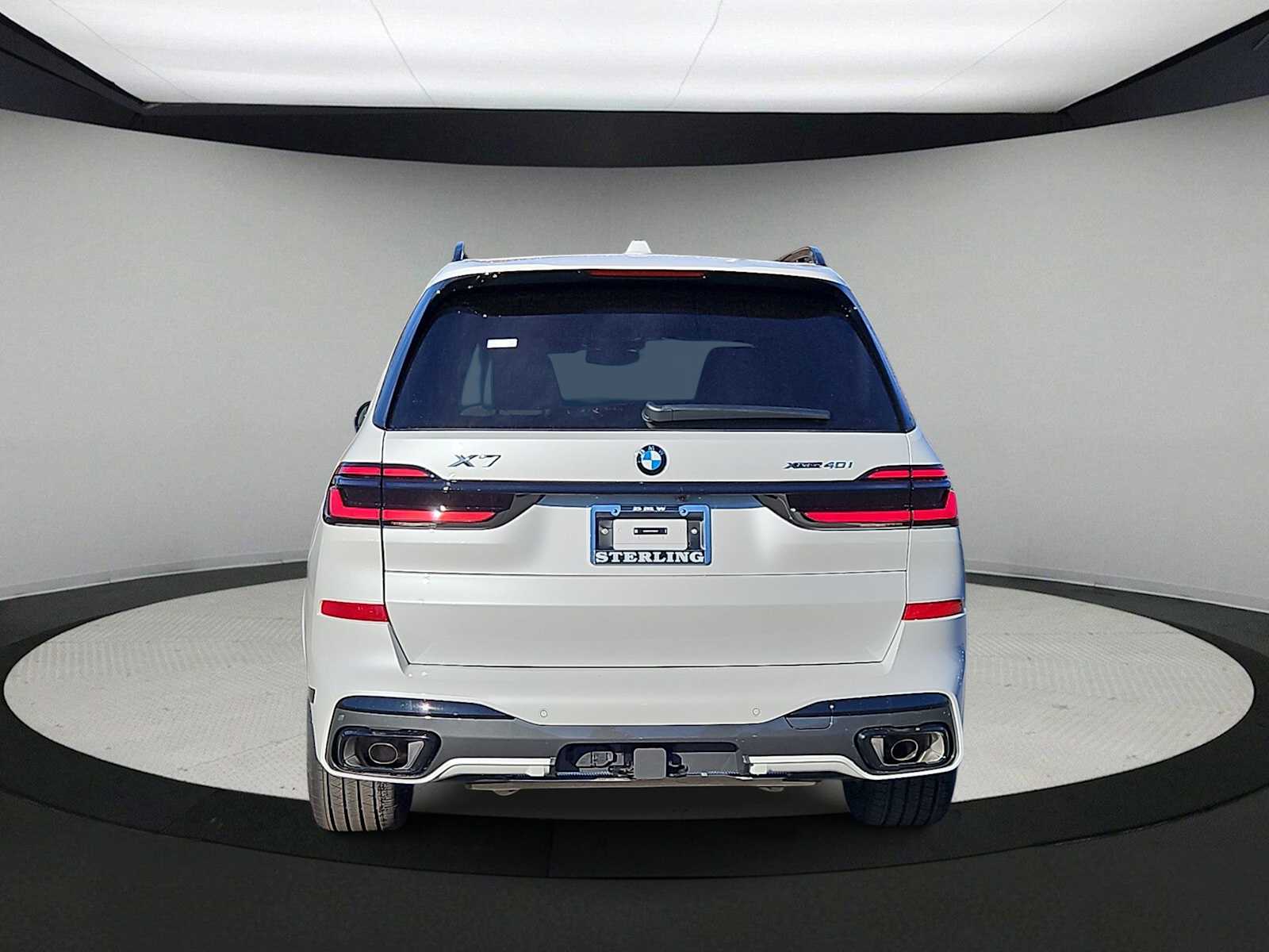 Thumbnail: 2026 BMW X7 - 7
