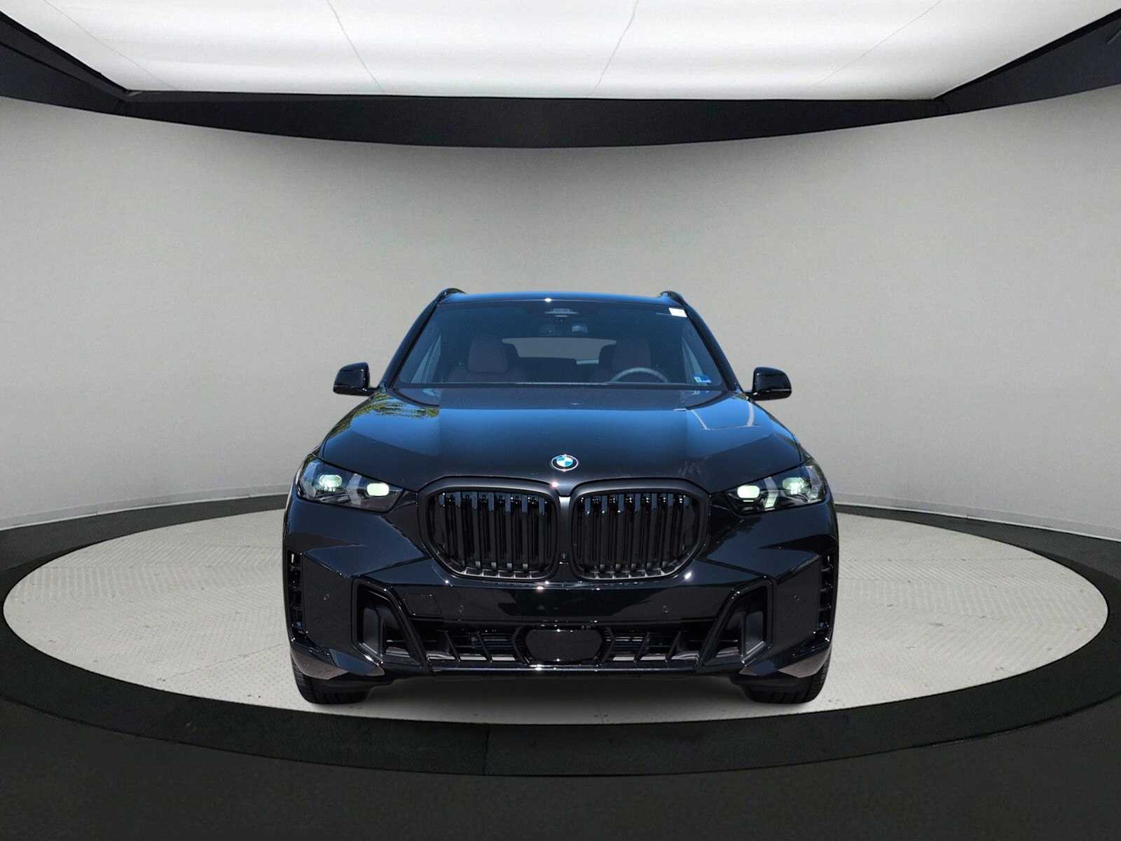 Thumbnail: 2026 BMW X5 - 3