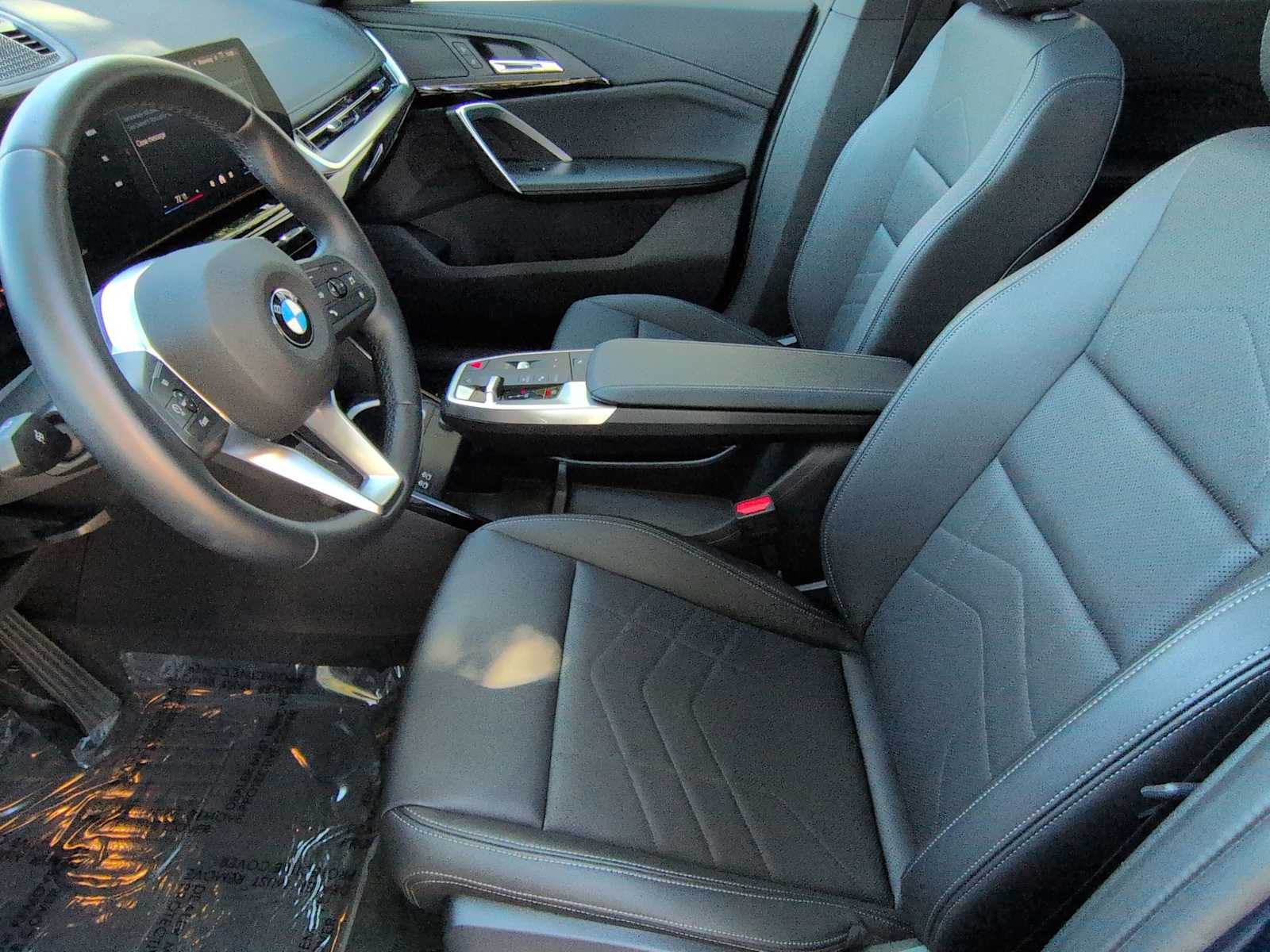 Thumbnail: 2025 BMW X1 - 10