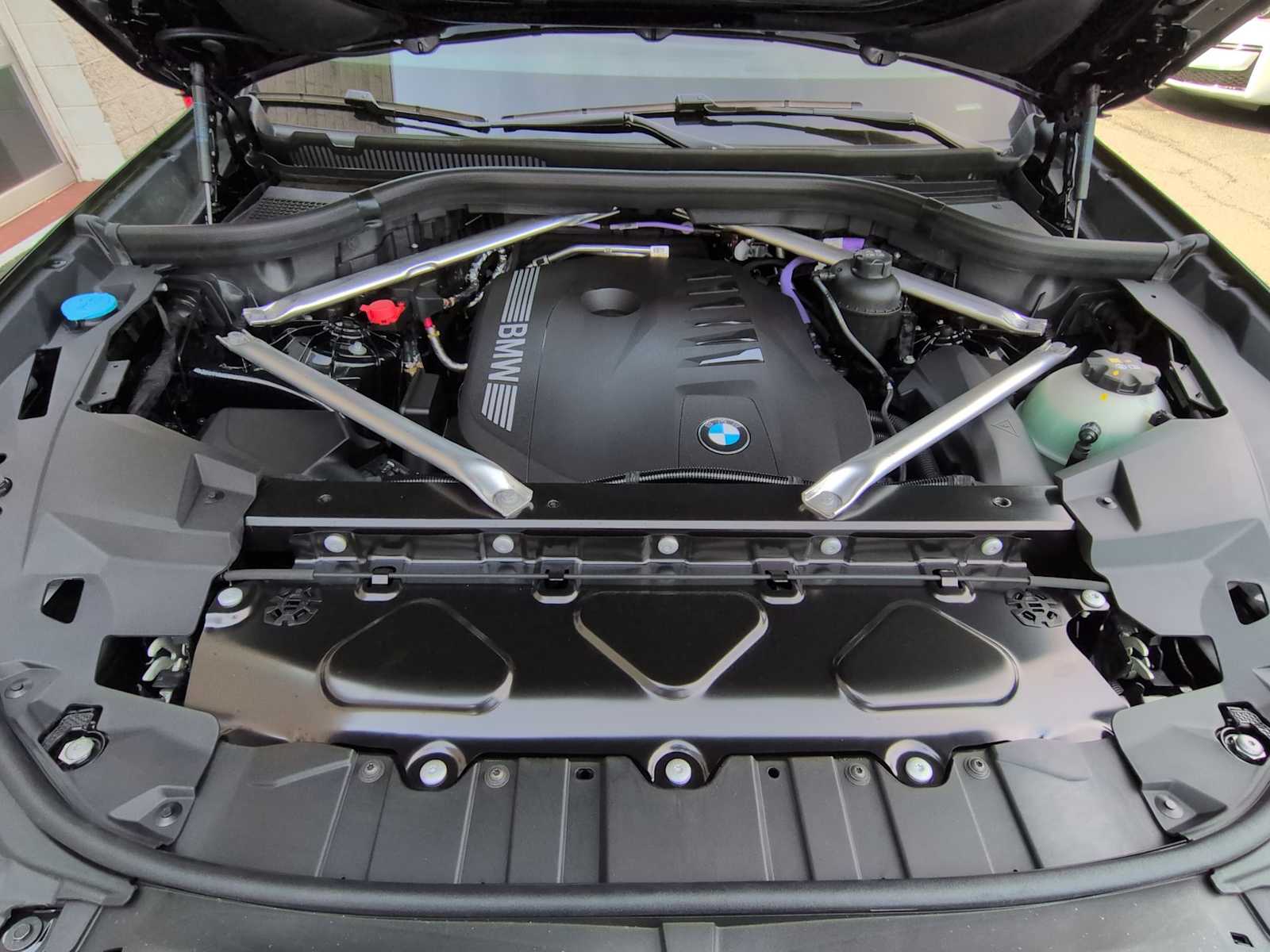 Thumbnail: 2026 BMW X5 - 15