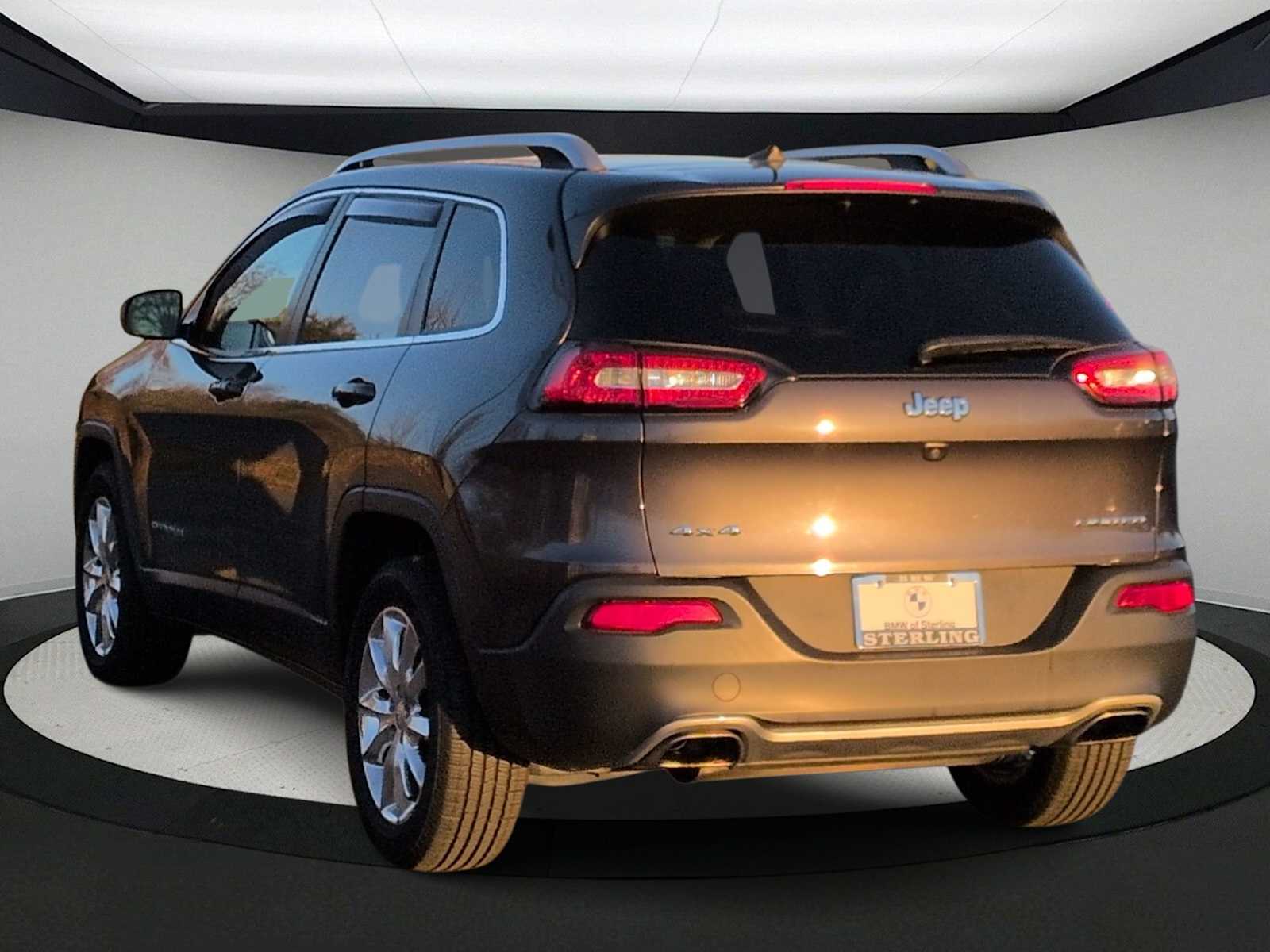 Thumbnail: 2016 Jeep Cherokee - 6