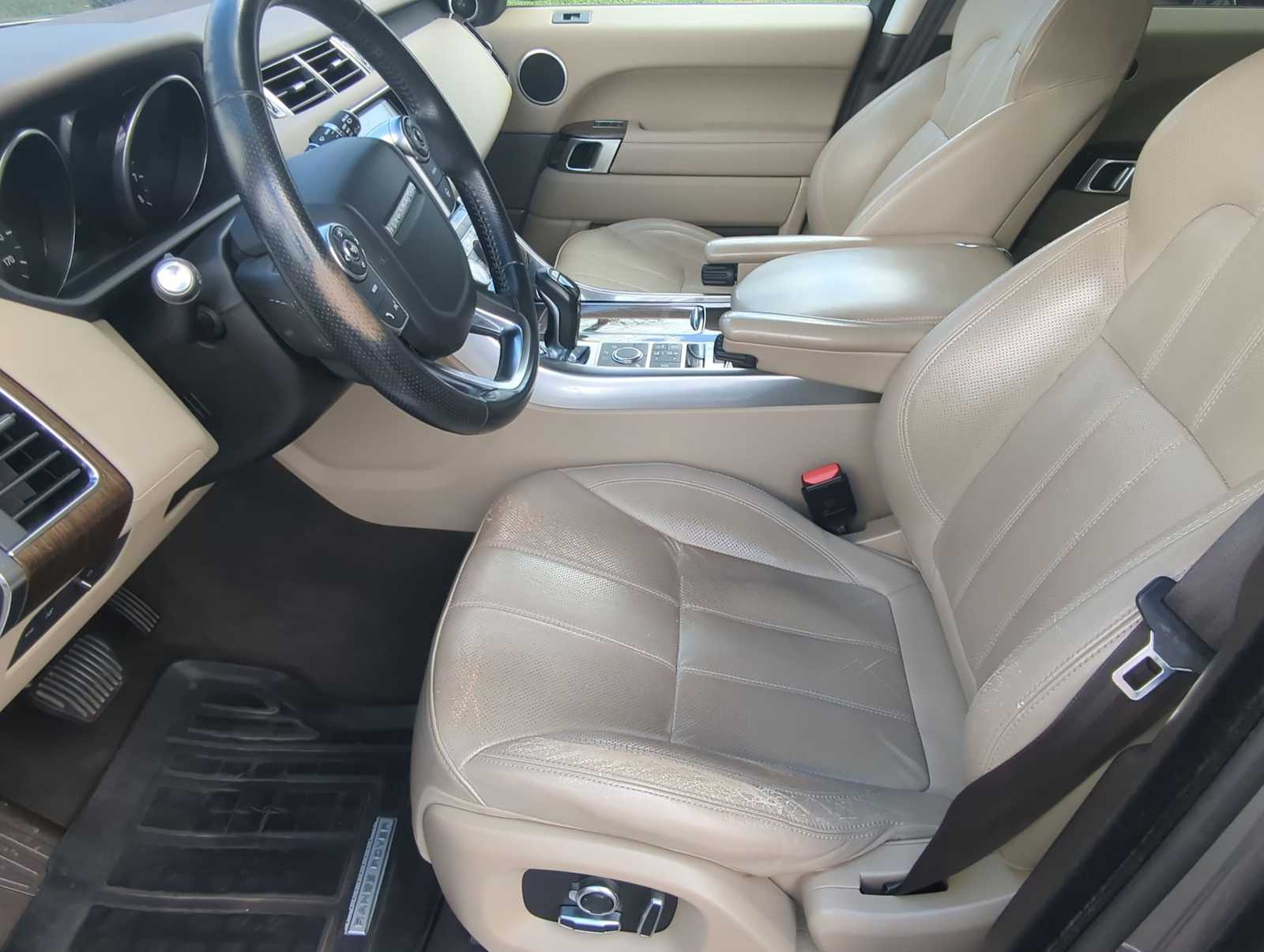 Thumbnail: 2017 Land Rover Range Rover Sport - 10