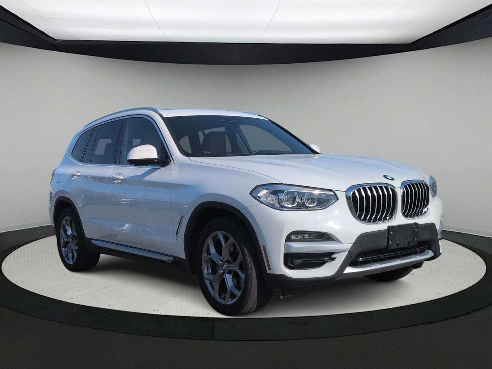 Thumbnail: 2021 BMW X3 - 2