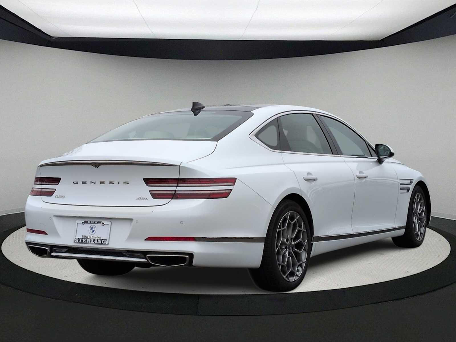 Thumbnail: 2022 Genesis G80 - 8