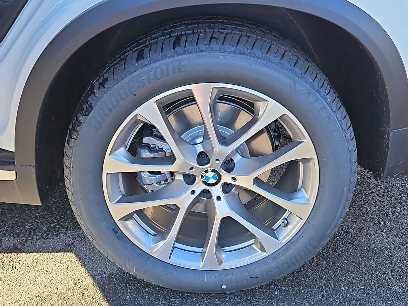 Thumbnail: 2026 BMW X5 - 14