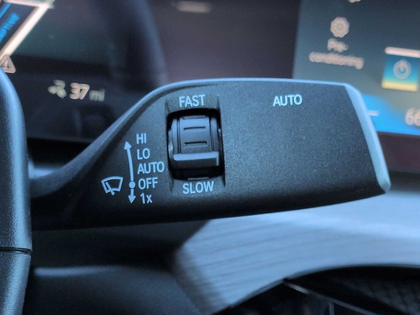 Thumbnail: 2026 BMW i4 - 28