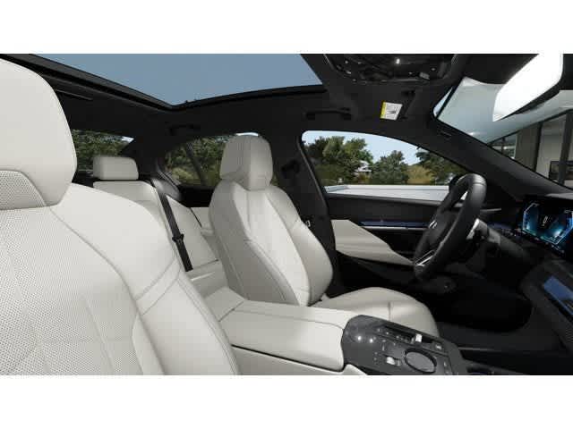 Thumbnail: 2026 BMW 5 Series - 9