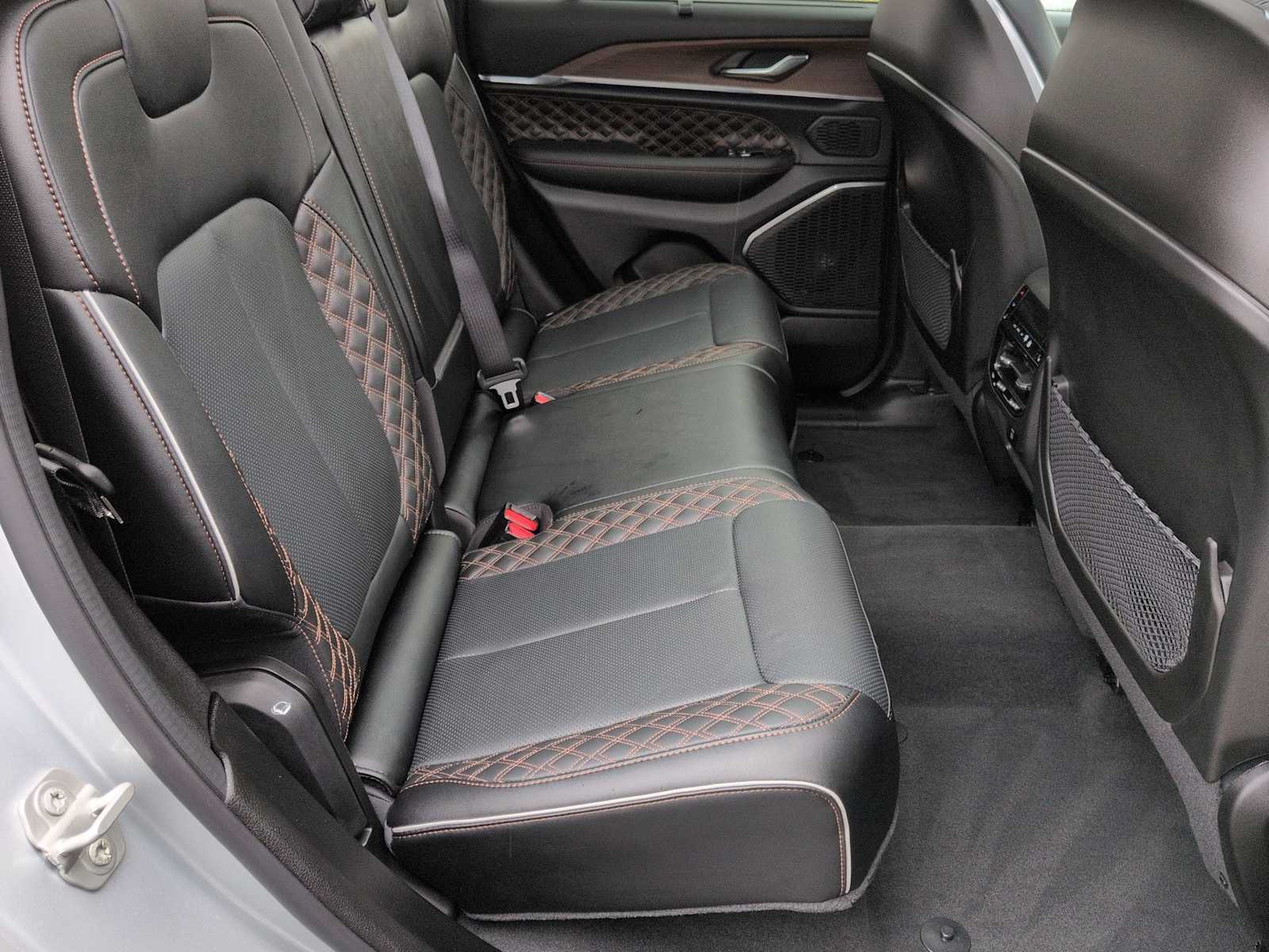 Thumbnail: 2024 Jeep Grand Cherokee - 22