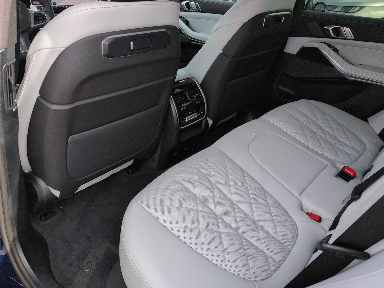 Thumbnail: 2026 BMW X5 - 19