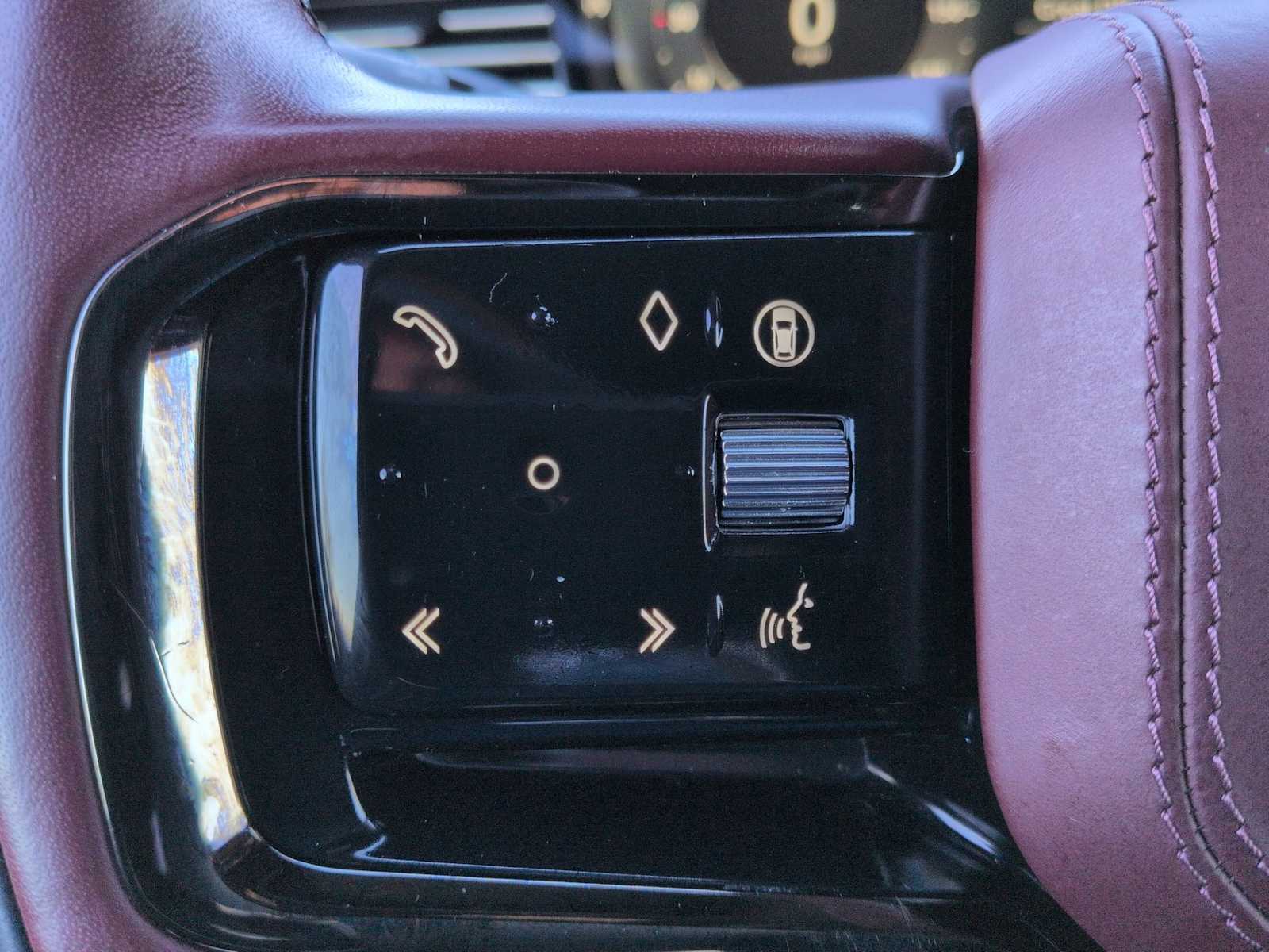 Thumbnail: 2025 Land Rover Range Rover Sport - 26