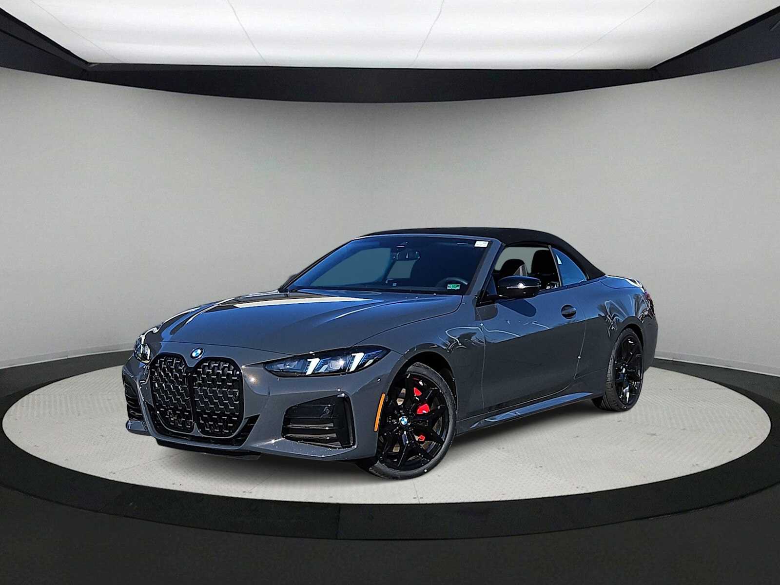 Thumbnail: 2026 BMW 4 Series - 1
