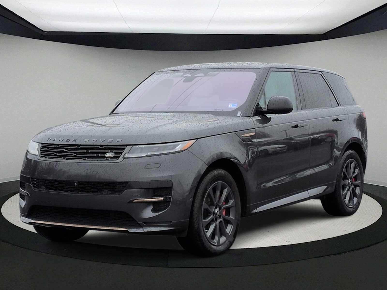 Thumbnail: 2023 Land Rover Range Rover Sport - 4