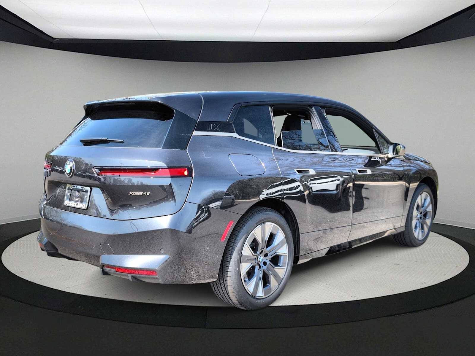 Thumbnail: 2026 BMW iX - 8