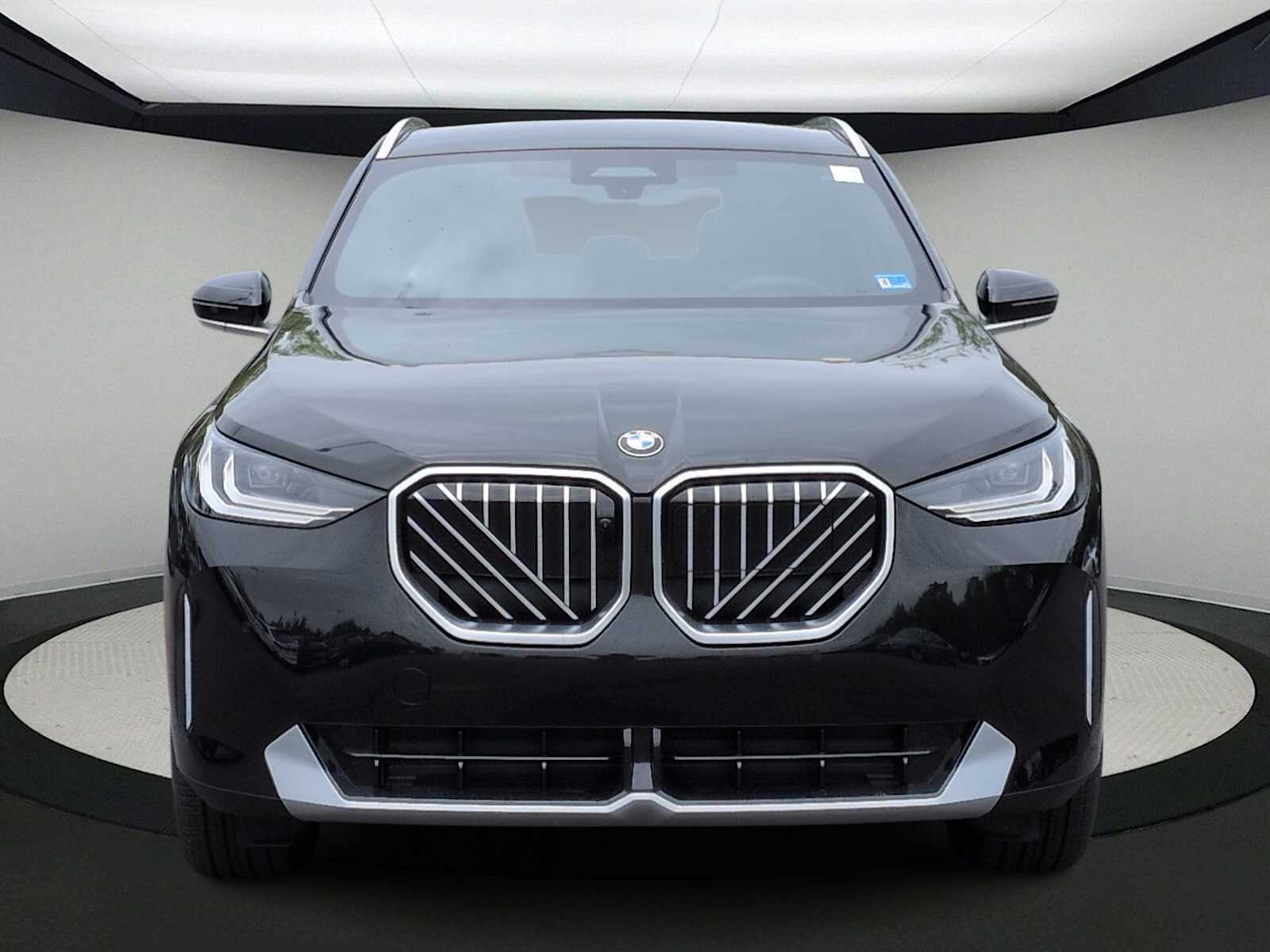 Thumbnail: 2026 BMW X3 - 3