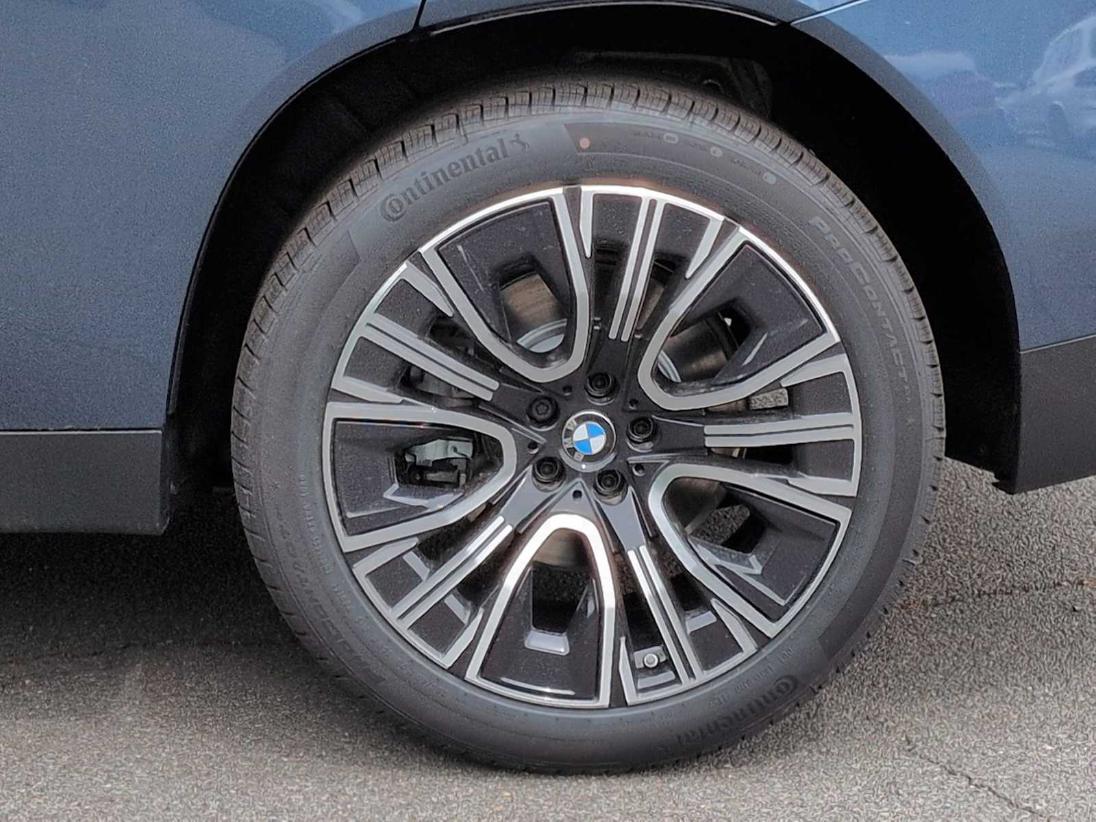 Thumbnail: 2026 BMW X3 - 14