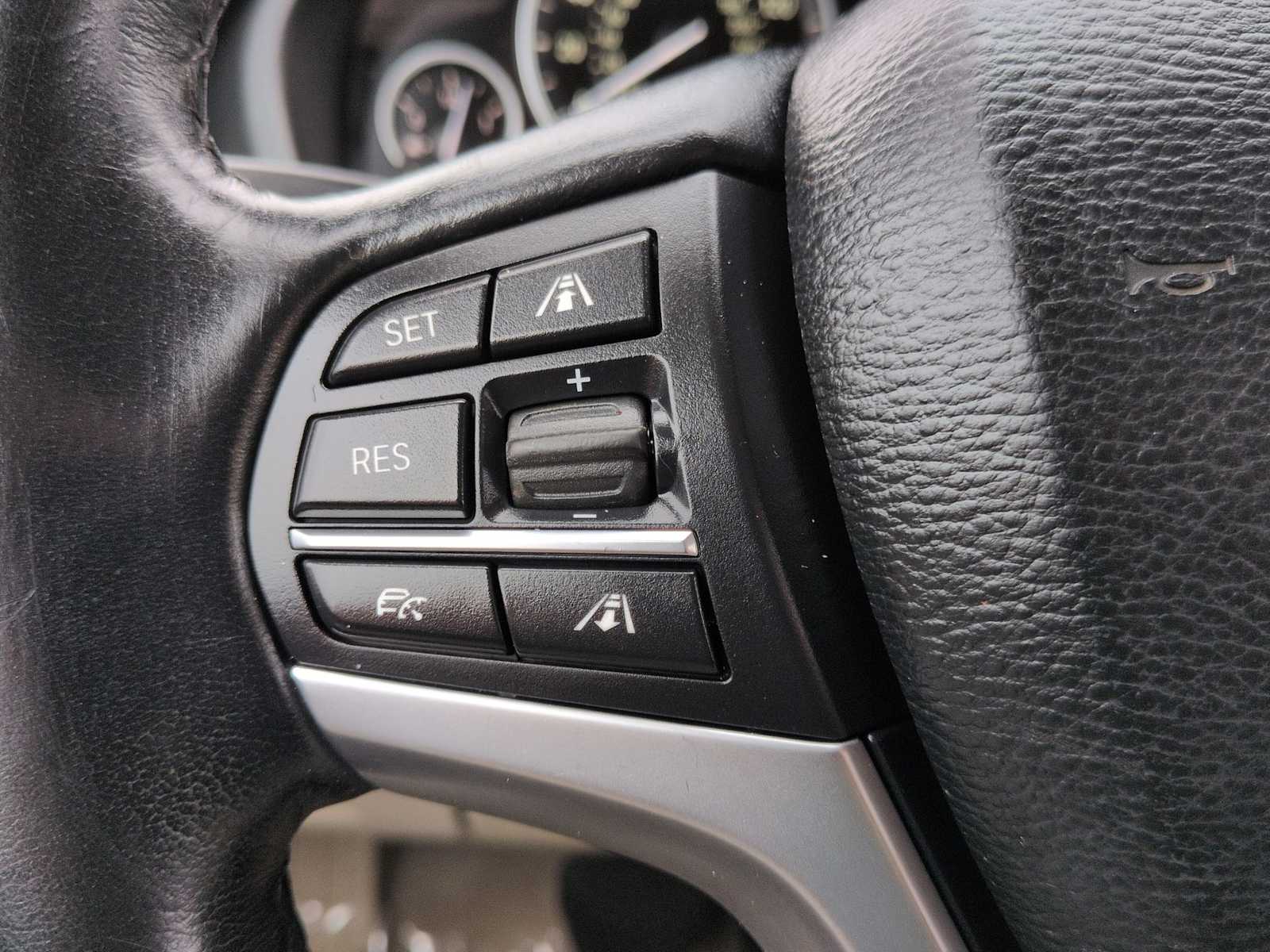 Thumbnail: 2014 BMW X5 - 26