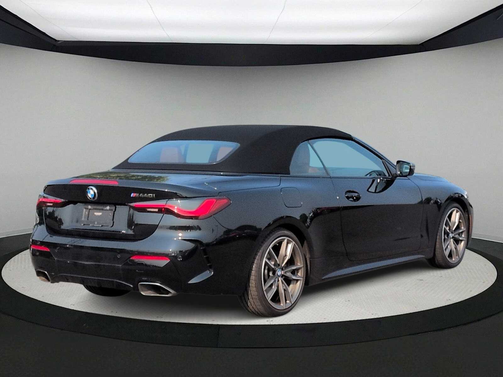 Thumbnail: 2023 BMW 4 Series - 8