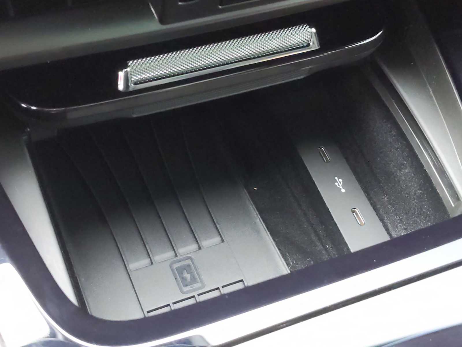 2024 Porsche Cayenne Base 25
