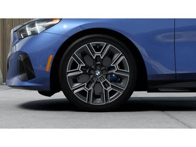 Thumbnail: 2026 BMW 5 Series - 7