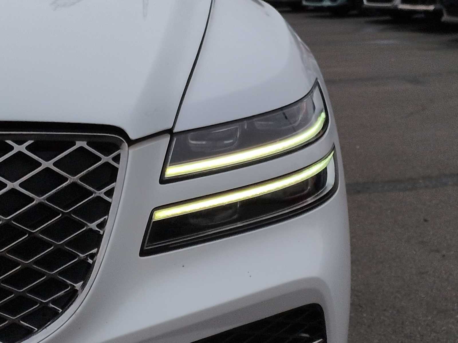 Thumbnail: 2022 Genesis G80 - 11