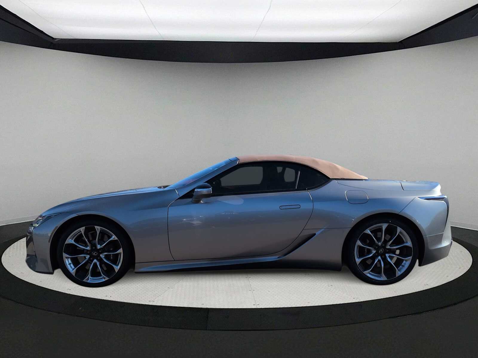 Thumbnail: 2021 Lexus LC - 5