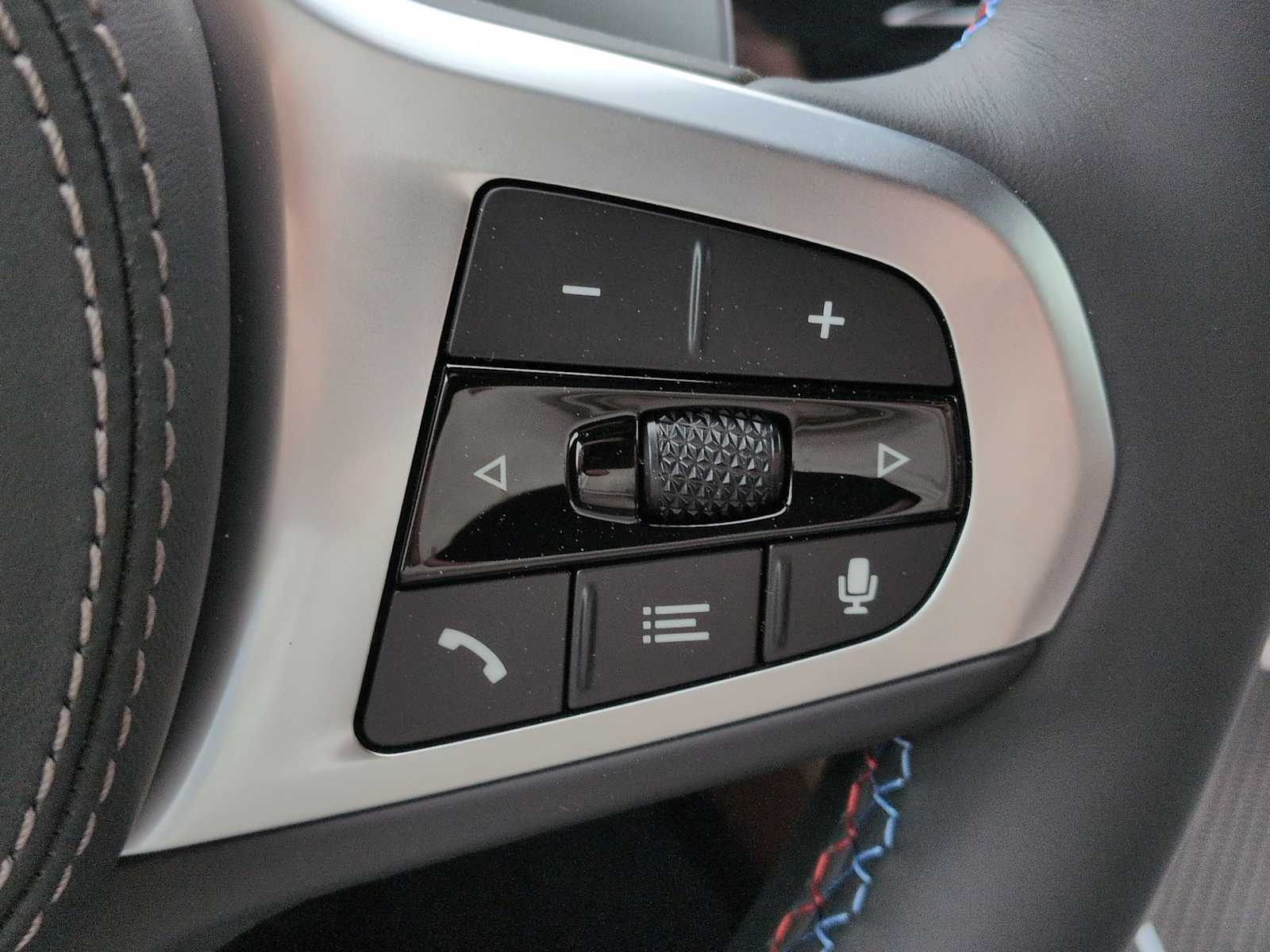 Thumbnail: 2026 BMW X5 - 27