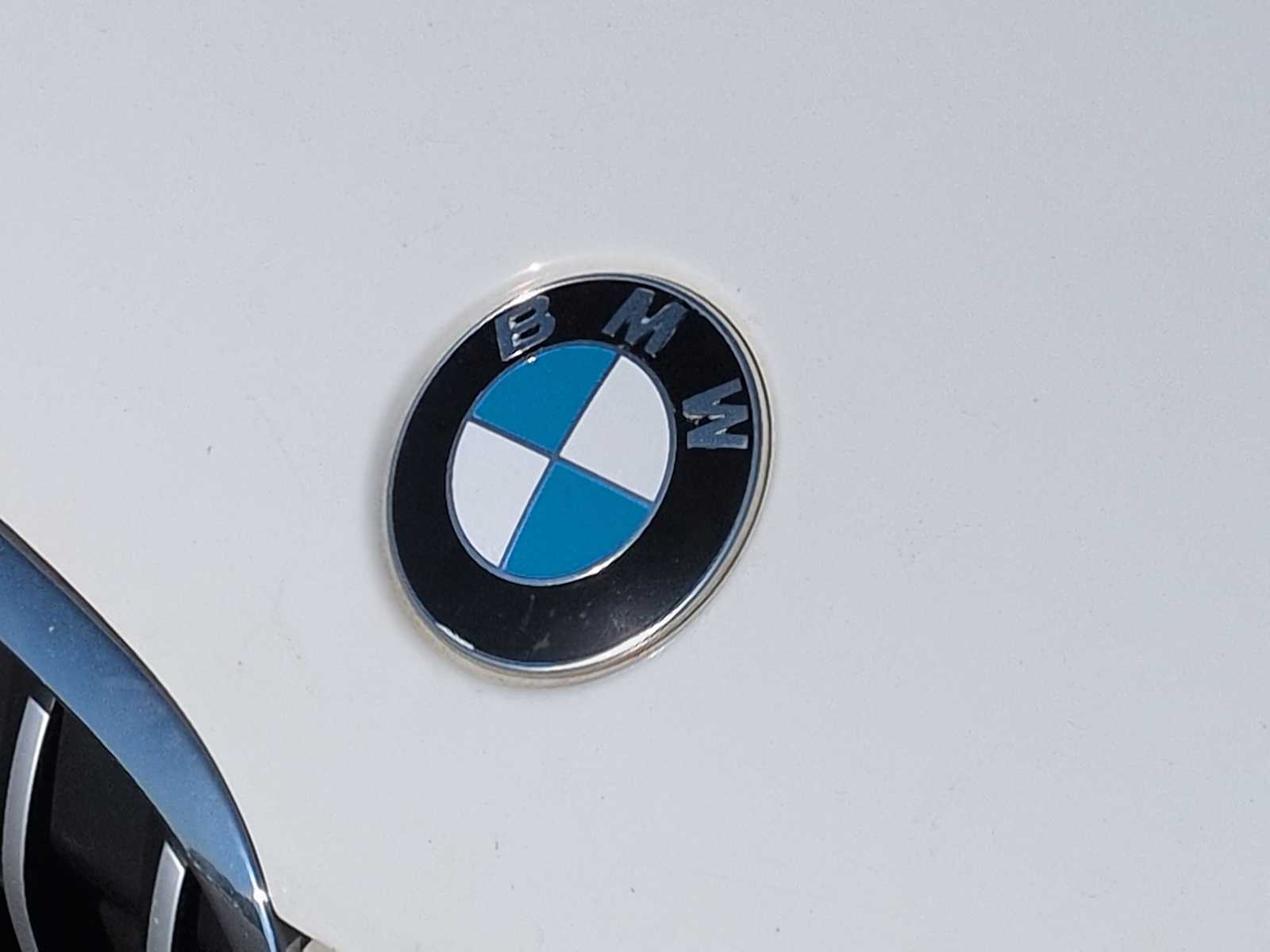 Thumbnail: 2016 BMW X1 - 12
