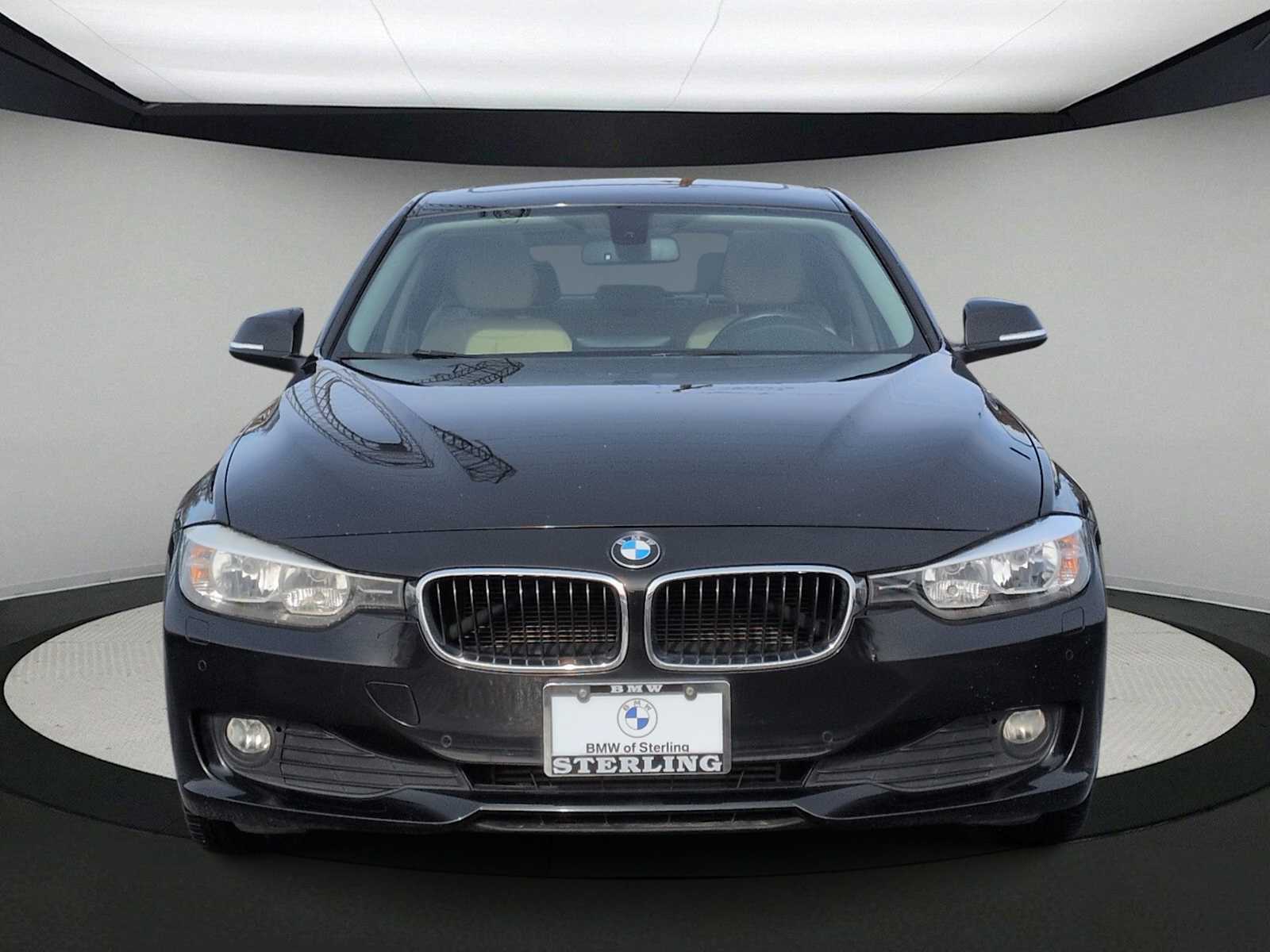 Thumbnail: 2014 BMW 3 Series - 3